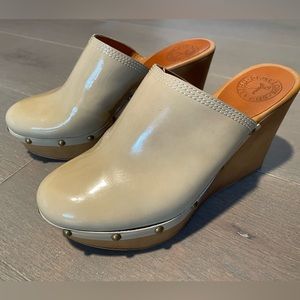 Penelope Chilvers patent taupe/mushroom clogs